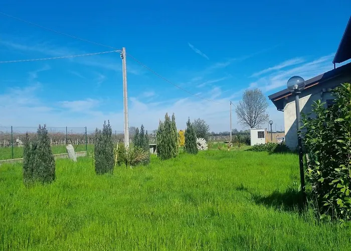 Bed & Breakfast Cascina La Demilana *
